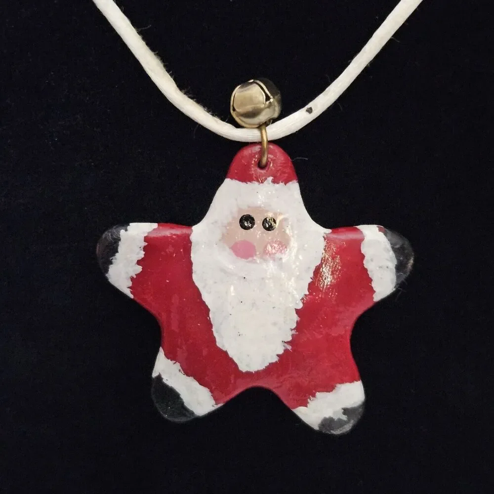 Star Shaped Red And White Santa Pendant Necklace
